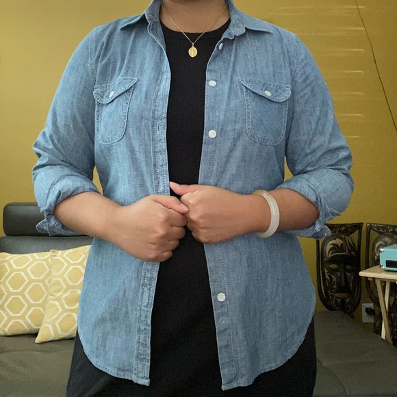 Denim button-up - Picture 2 of 9